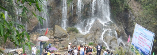 Du lịch Sapa - Cát Cát - Ý Linh Hồ - Lao Chải Tả Van - Bắc Hà 3 ngày 4 đêm (2)