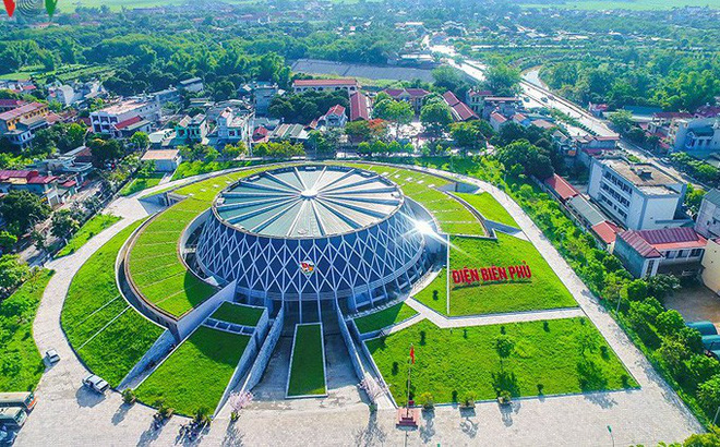 Tour Điện Biên - Mường Phăng - Mộc Châu 3 ngày 2 đêm